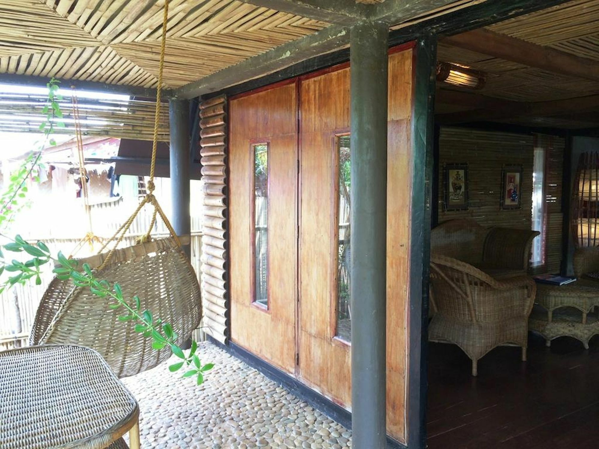 The Village House Puerto Princesa Екстериор снимка