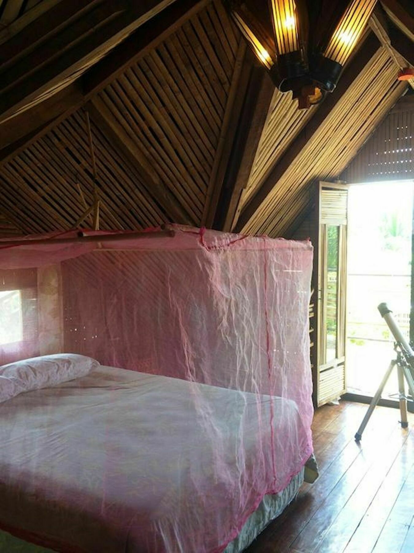 The Village House Puerto Princesa Екстериор снимка